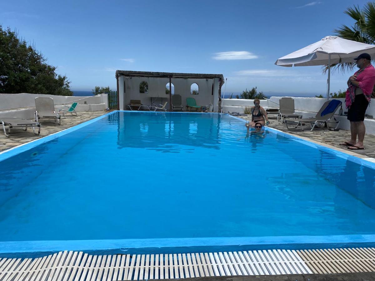 Siskosplace Koloumpos Exteriér fotografie